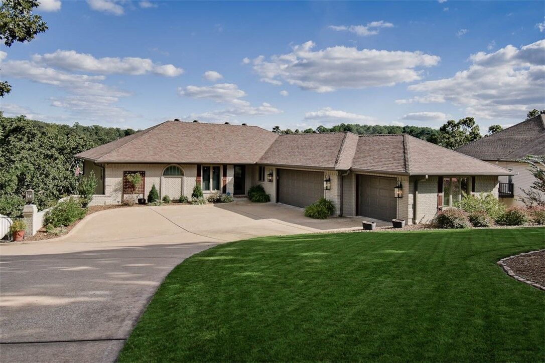 Property Photo:  1 Stonehaven Place  AR 72715 