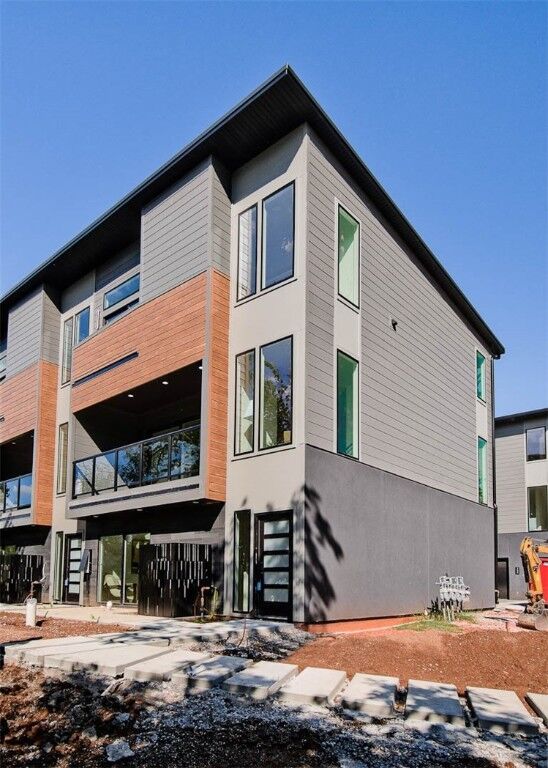 218 NW 9th Street  Bentonville AR 72712 photo