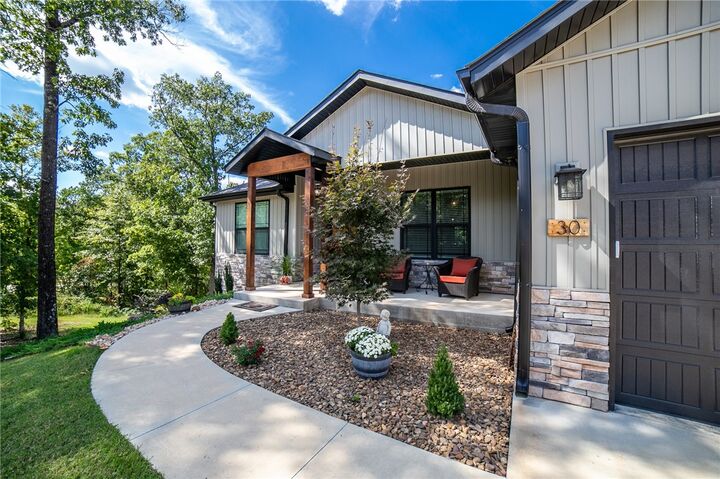 Property Photo:  30 Exminster Lane  AR 72714 