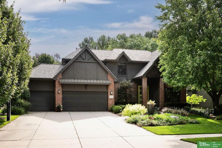 Property Photo:  2307 S 184th Circle  NE 68130 