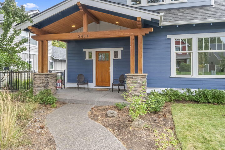 Property Photo: 2414 NW Brickyard Street OR 97703