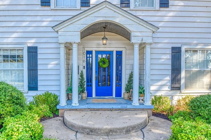 Property Photo:  1016 W Kansas Avenue  OK 73018