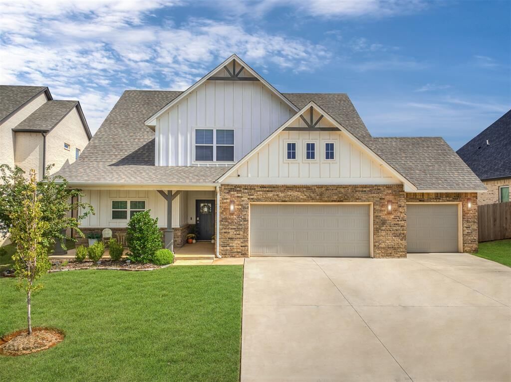 Property Photo:  14524 Giverny Lane  OK 73099