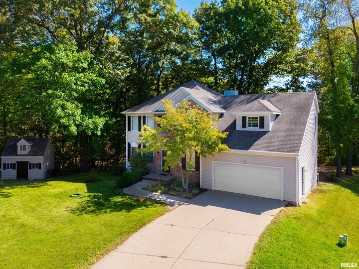 Property Photo:  2602 N Woodhaven Drive  IL 61604 