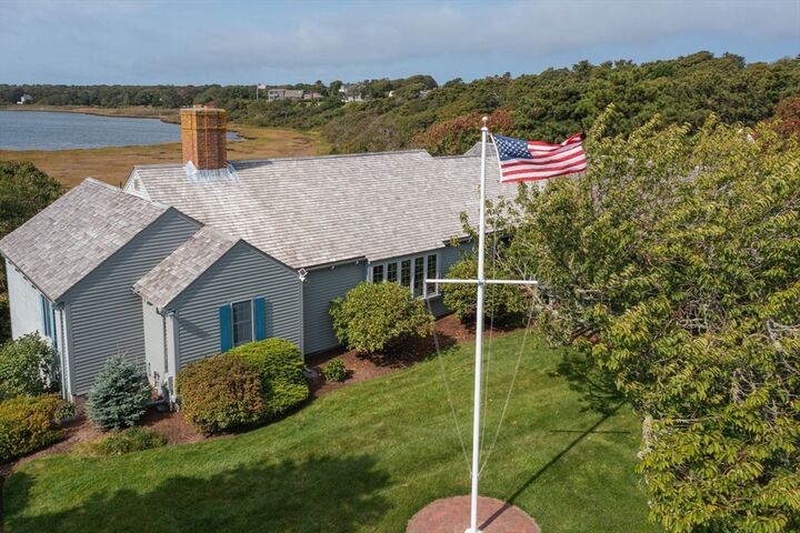 Property Photo:  40 Youngs Farm Ln  MA 02633 