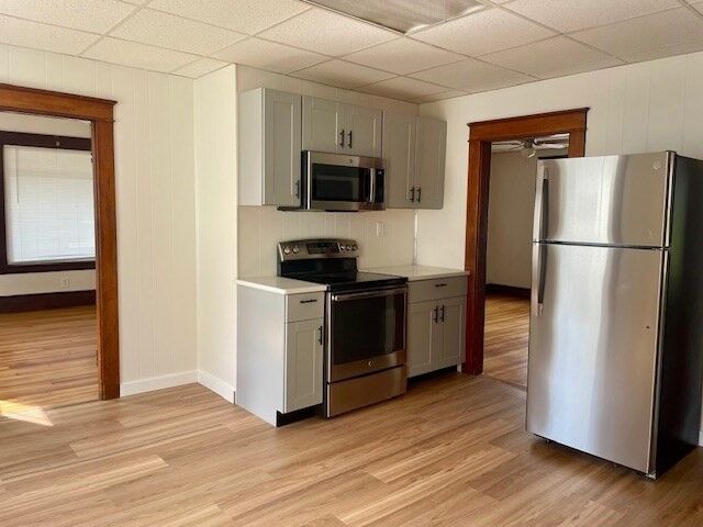 Property Photo:  5 Sand St 1  MA 01440 