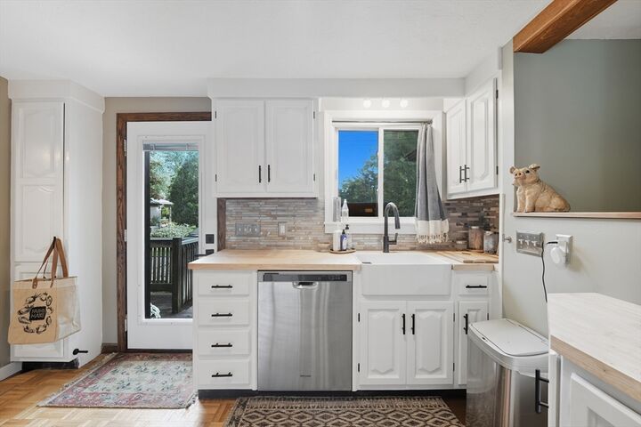 Property Photo:  82 West Road  MA 01106 
