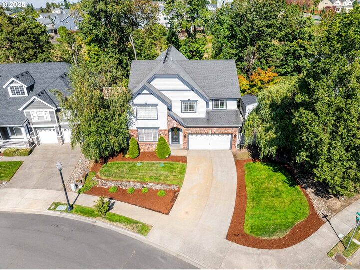 Property Photo: 3701 NW 9th Loop WA 98607