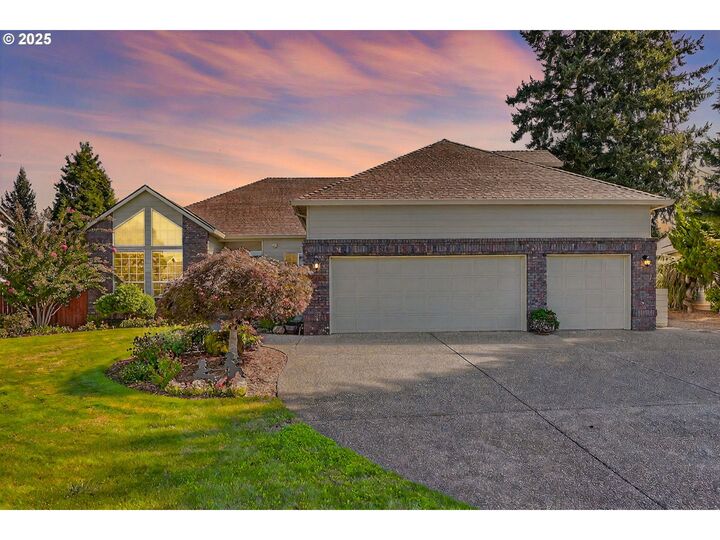 Property Photo:  16168 Widman Ct  OR 97045 