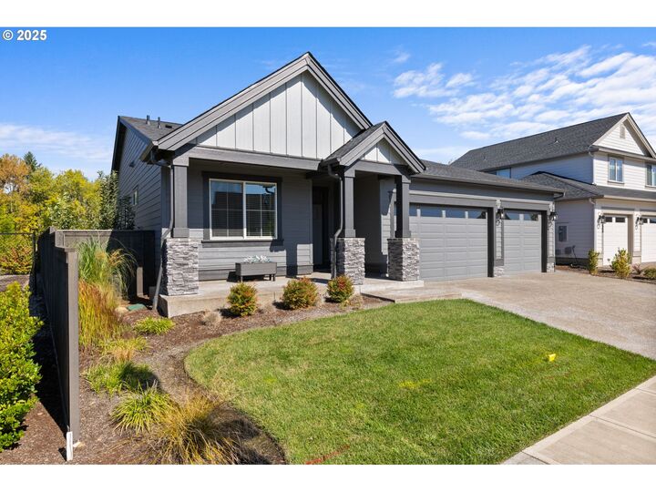 Property Photo:  13704 NE 102nd St  WA 98682 
