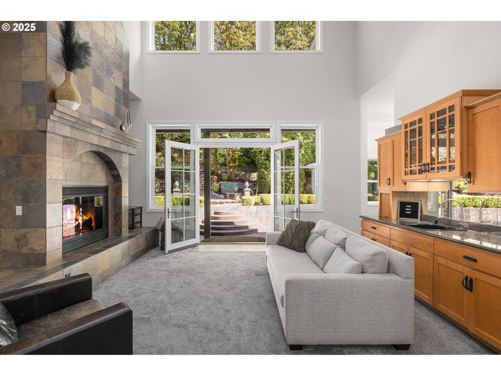 Property Photo:  3720 NW Devoto Ln  OR 97229 