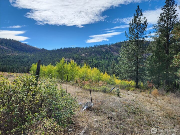 Property Photo: 18 Robin Road WA 99166
