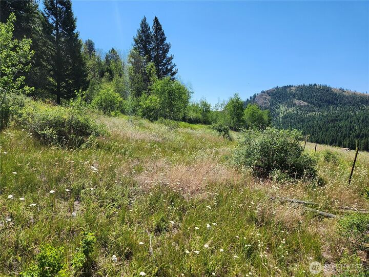 Property Photo:  18  Robin Road  WA 99166 