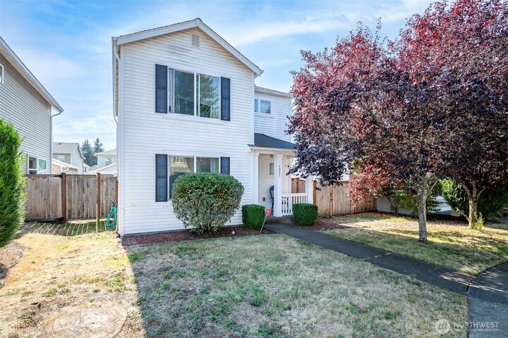 Property Photo:  1337  Hudson Street  WA 98327 