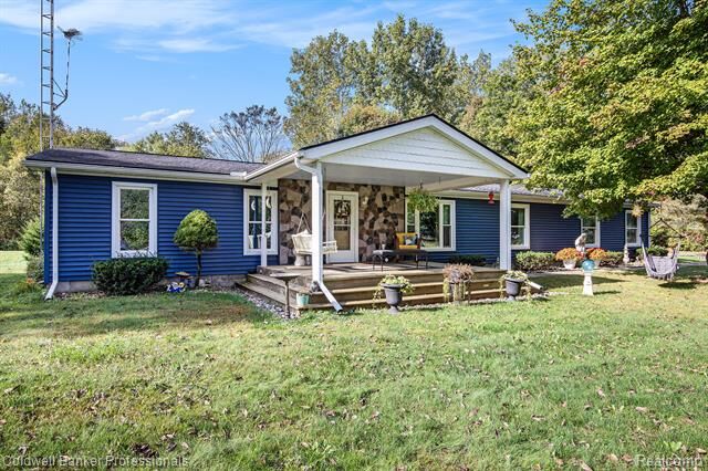 Property Photo:  12376 E Lake Road  MI 48464 