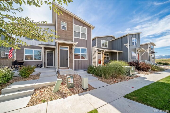 Property Photo:  861 Great Plains Avenue  CO 80513 