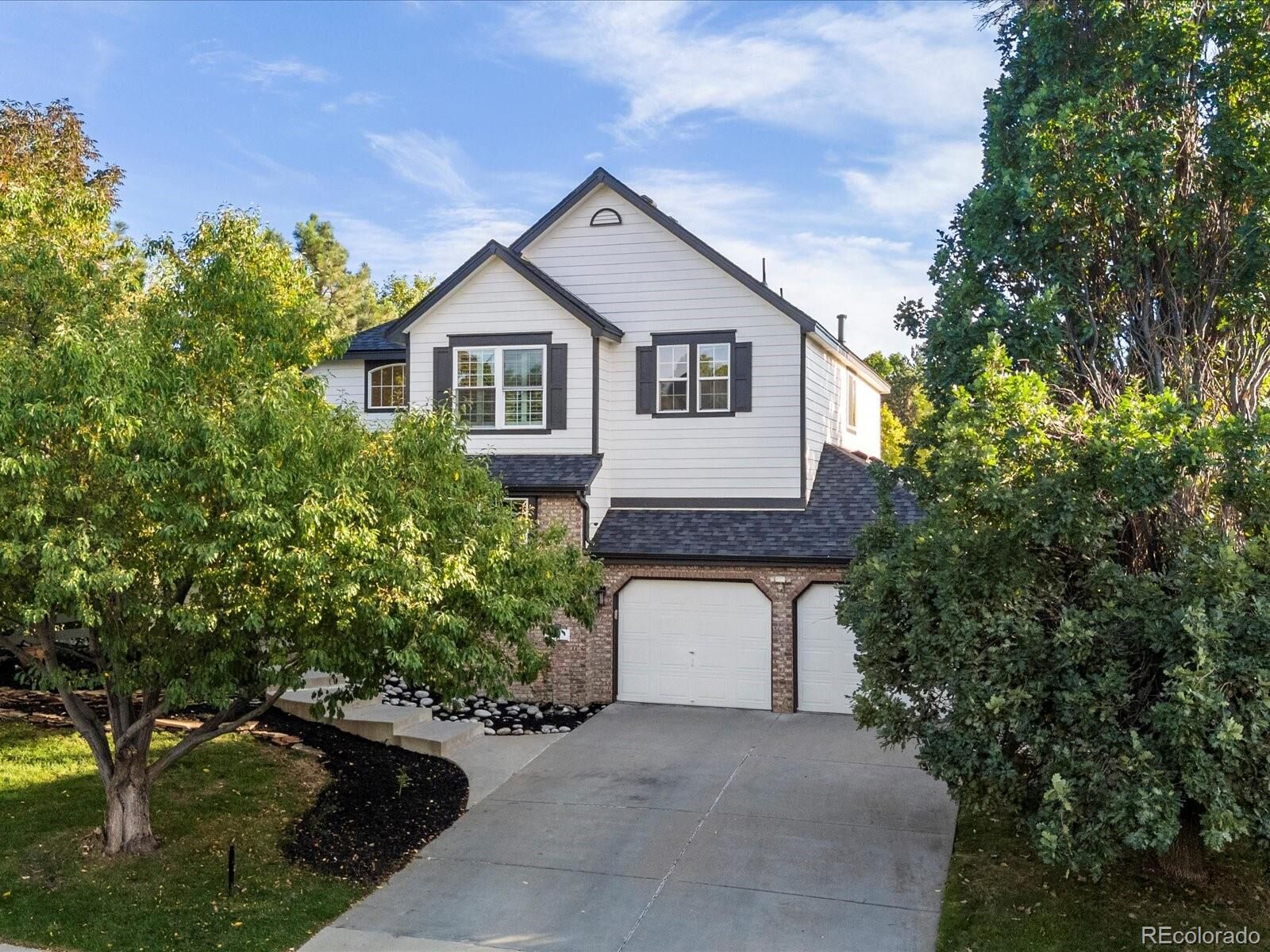 Property Photo: 2410 W Jamison Way CO 80120