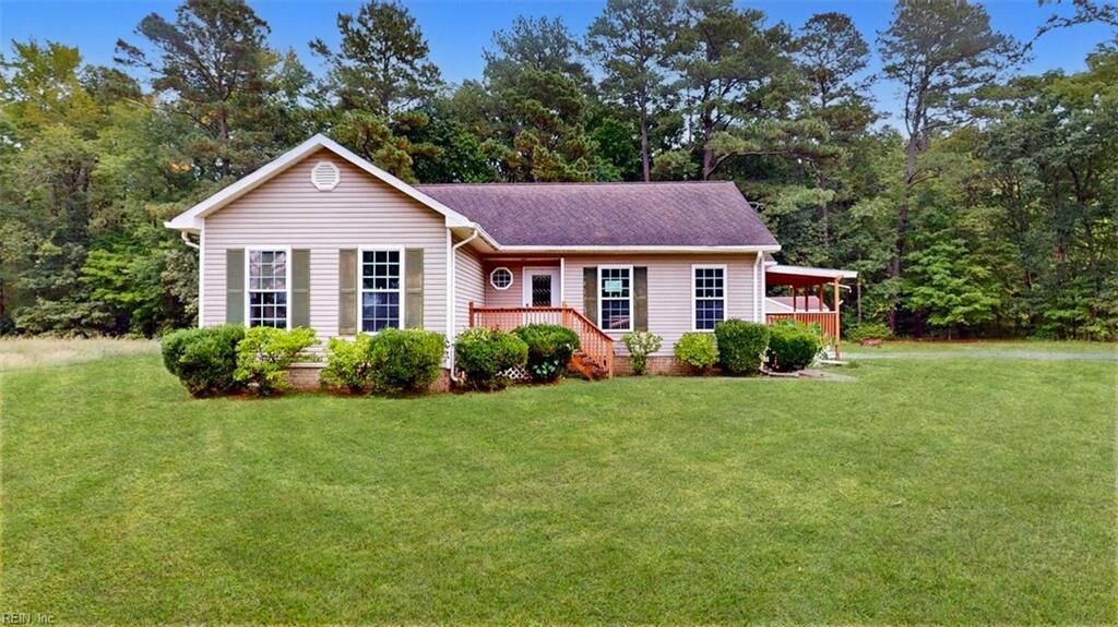 Property Photo:  929 Saint Brides Rd W  VA 23322 