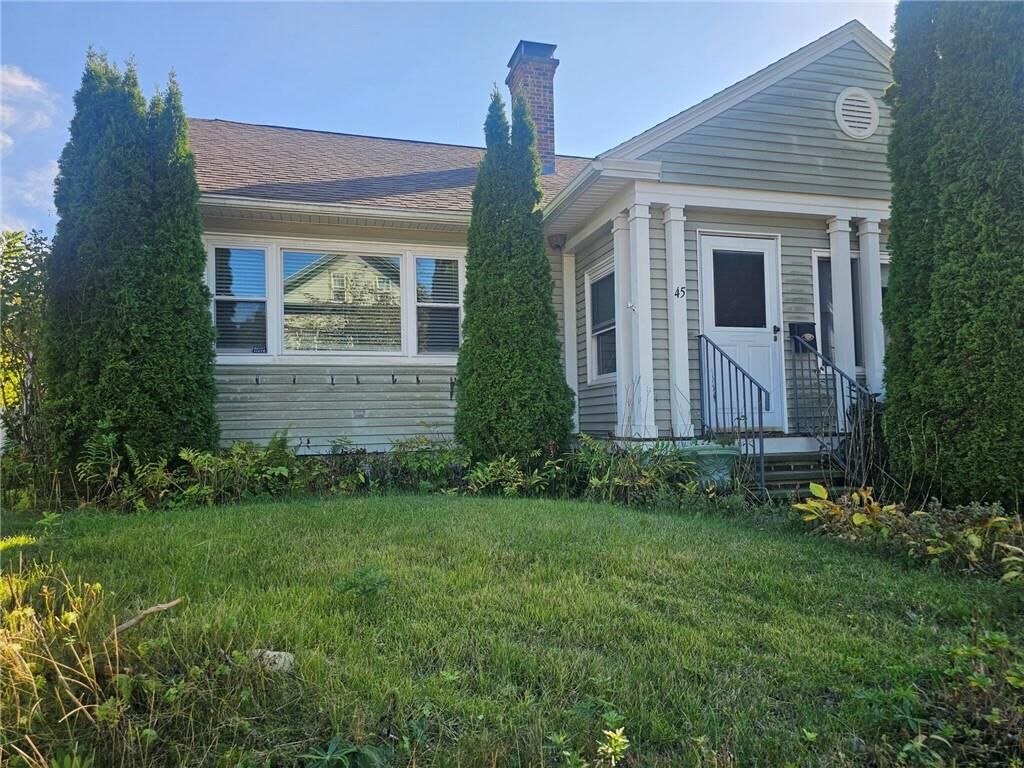 Property Photo:  45 Cross Street  RI 02891 