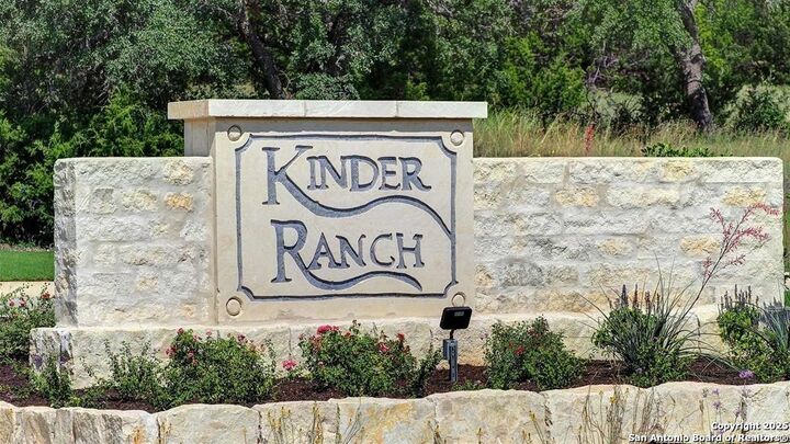 Property Photo:  1624 Lehane Way  TX 78260 