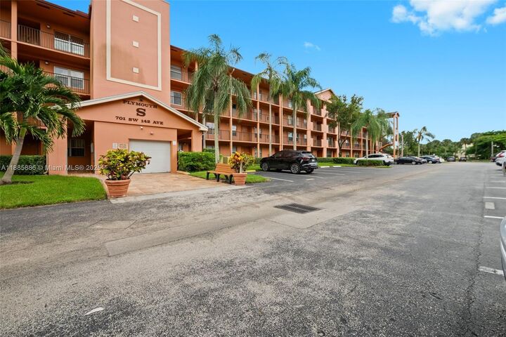 Property Photo: 701 SW 142nd Ave 110S FL 33027