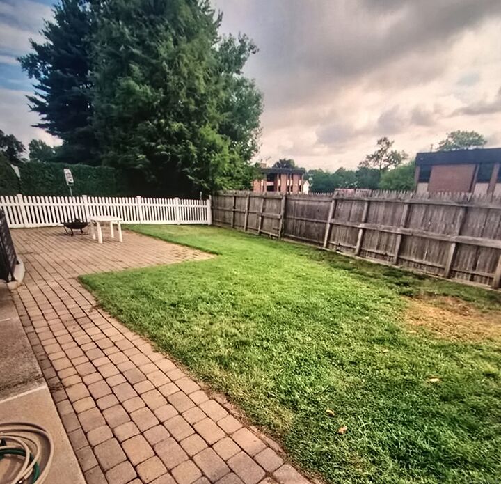 Property Photo:  26 Tifton Road  CT 06109 