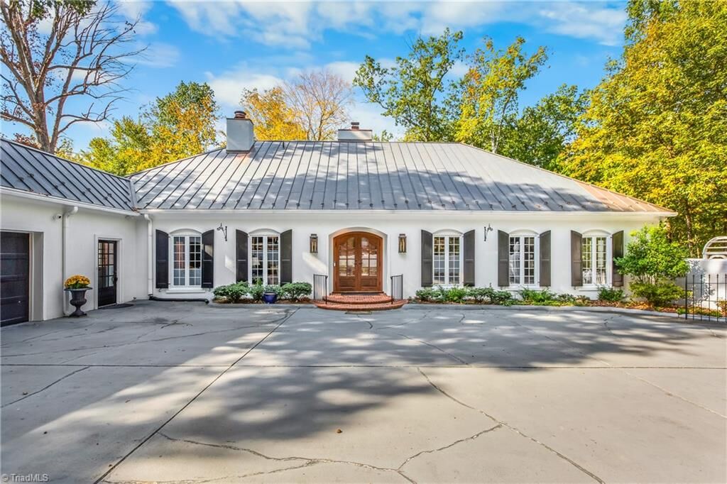 Property Photo:  1116 Ferndale Boulevard  NC 27262 