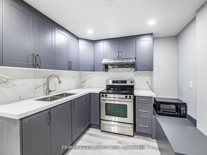 Property Photo:  7 Dunlop Court Basement  ON L6X 4Z8 