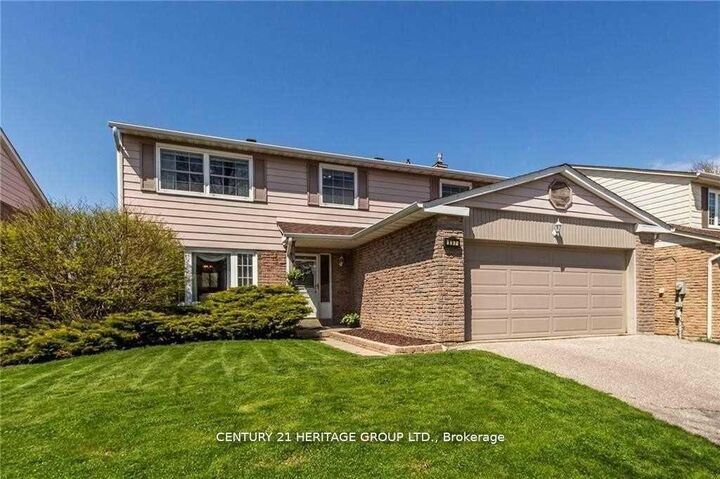 Property Photo: 897 Caldwell Street ON L3Y 5R8