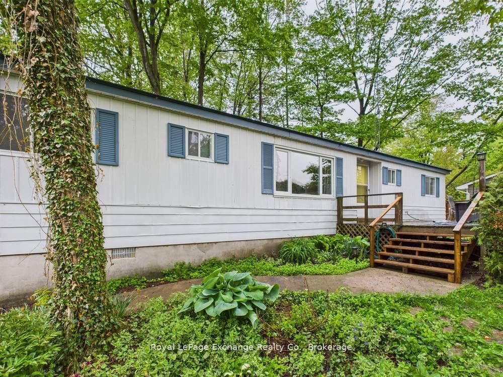 Property Photo:  112 Huron Road  ON N0G 2R0 
