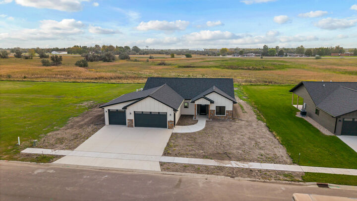 Property Photo:  1716 N 18th Street  SD 57401 