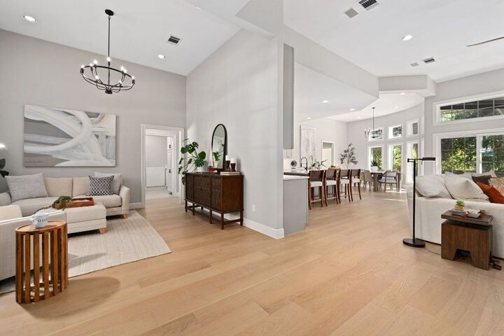 Property Photo: 5300 N Scout Island Circle TX 78731