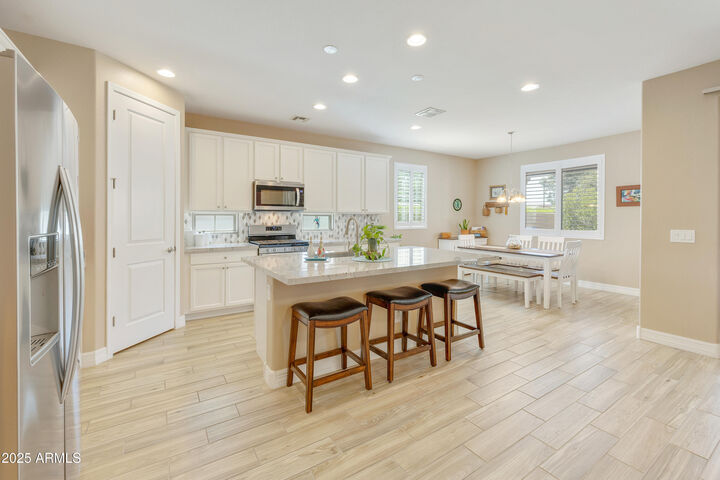 Property Photo:  10414 E Tahoe Avenue  AZ 85212 