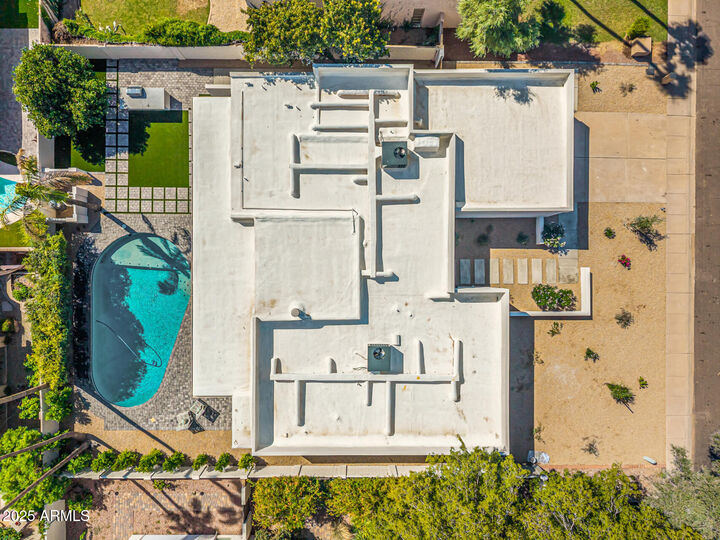 Property Photo:  7619 E Via De Corto --  AZ 85258 