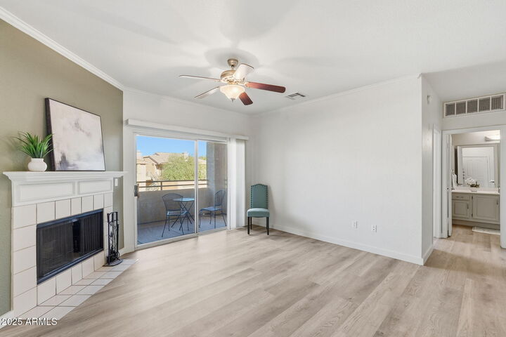 Property Photo: 16013 S Desert Foothills Parkway 2055 AZ 85048