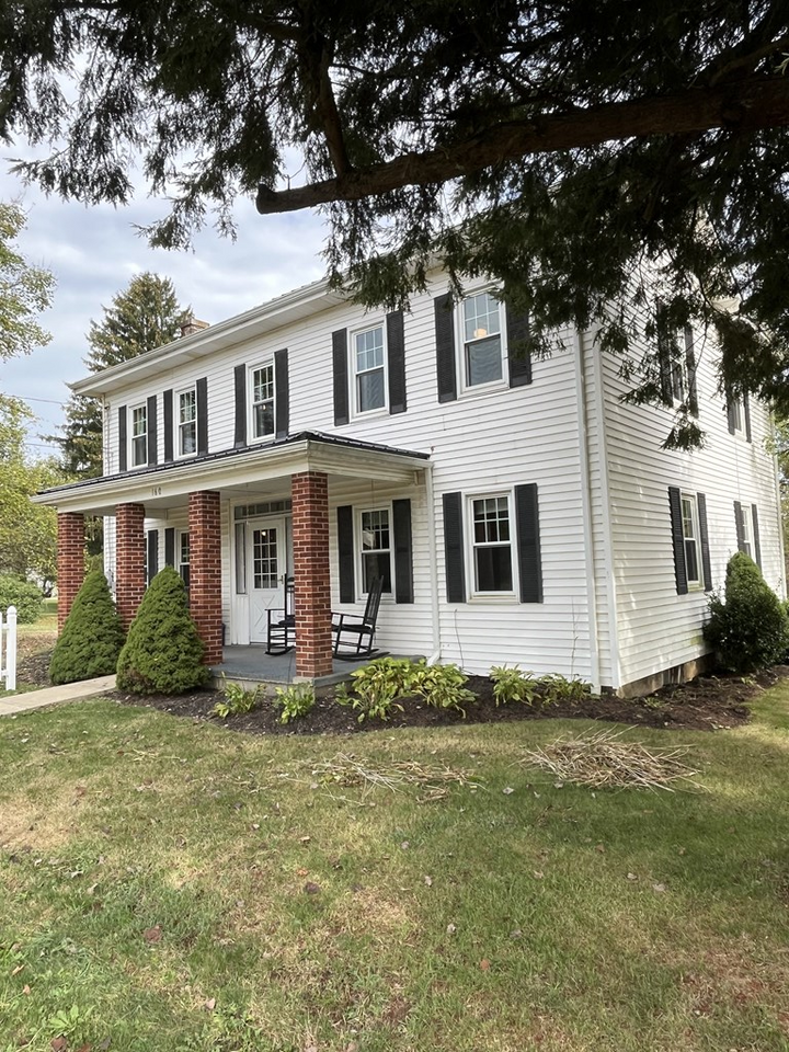 Property Photo:  160 W Main Street  PA 16222 
