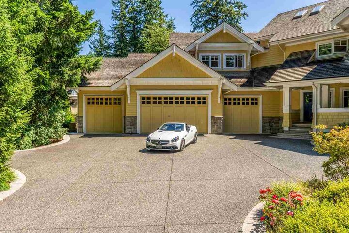 Property Photo: 13356 26 Avenue BC V4P 1Y3