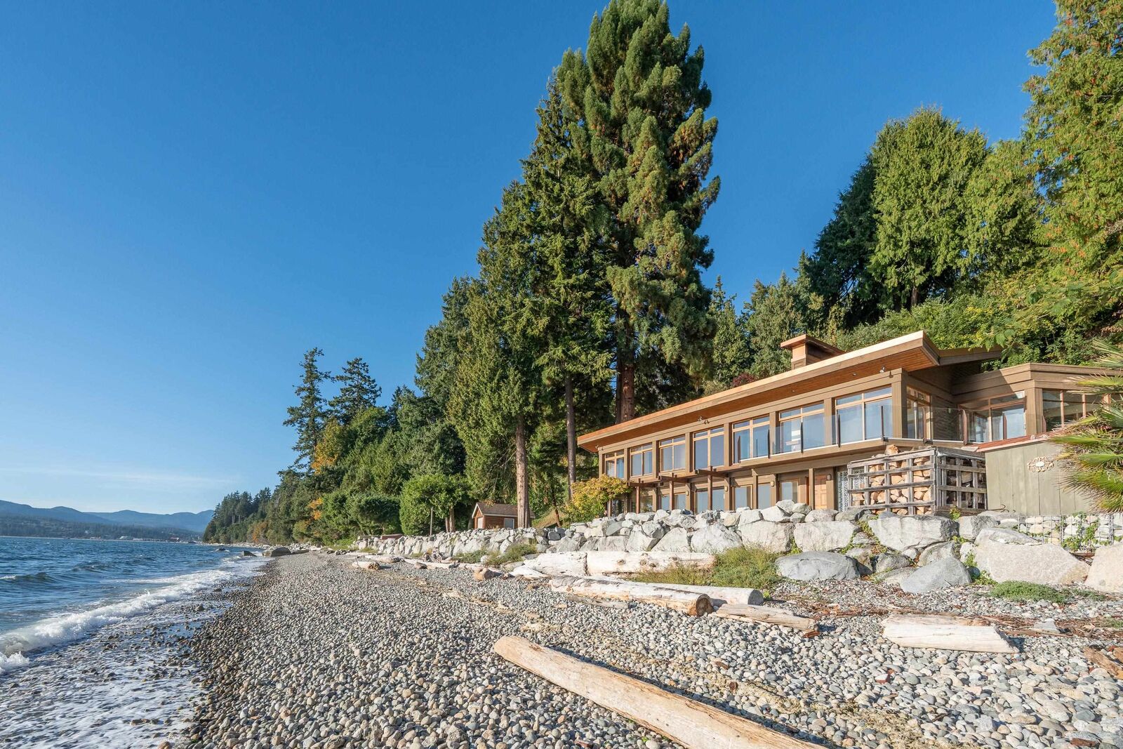Property Photo: 4893 Sunshine Coast Highway BC V7Z 0B6
