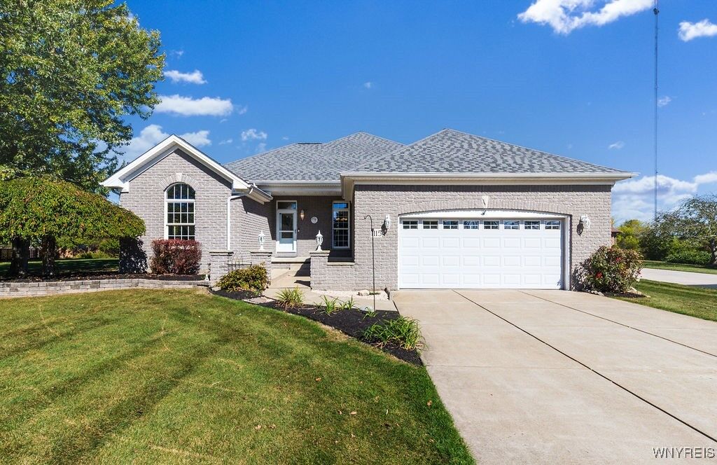 Property Photo:  1115 Whitehaven Road  NY 14072 