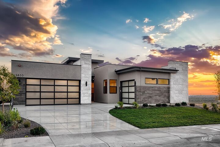Property Photo:  5833 E Prominence Dr  ID 83716 
