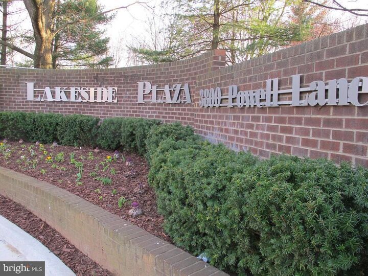 3800 Powell Lane 1207  Falls Church VA 22041 photo