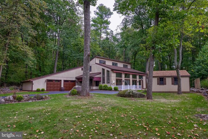 Property Photo:  55 Deardorff Drive  PA 17319 