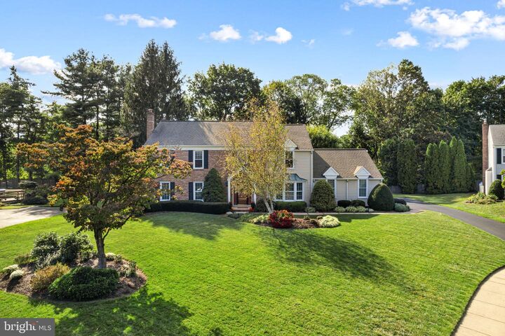 885 Henry Drive  Yardley PA 19067 photo