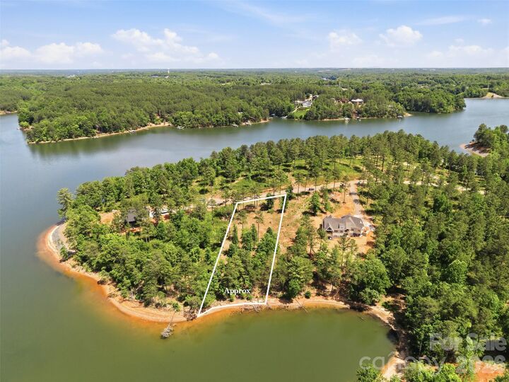 Property Photo:  3067 Jumping Run 103  NC 28612 