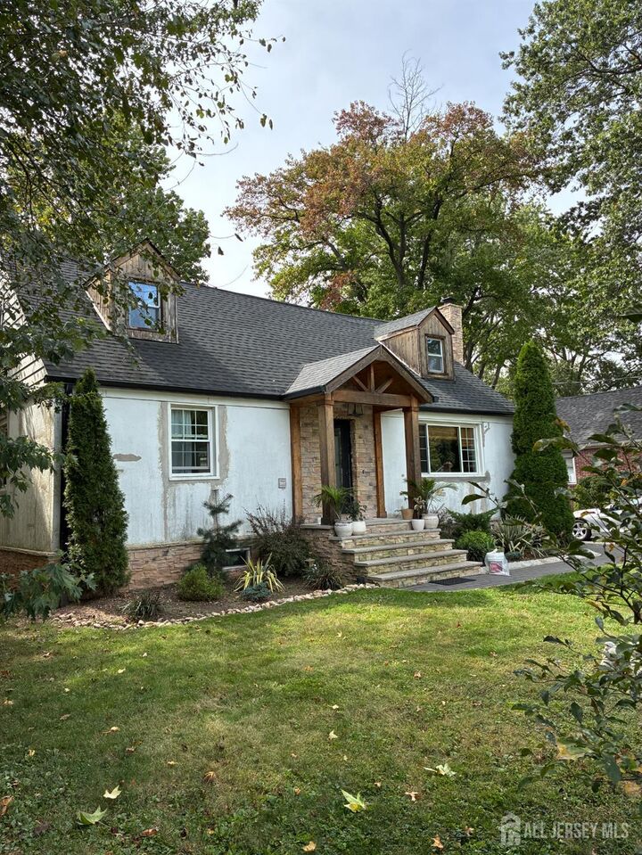 Property Photo:  7 Morningside Road 1  NJ 07067 