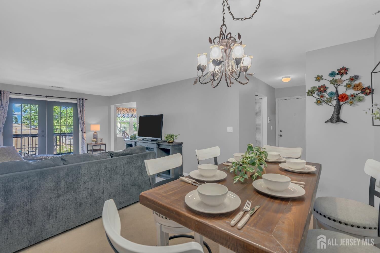 Property Photo:  411 Newport Court  NJ 08863 