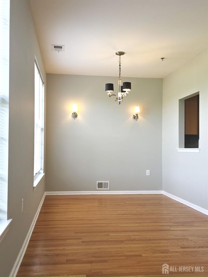 Property Photo:  142 Conover Terrace  NJ 08833 