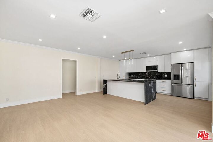 1223 23rd St  Santa Monica CA 90404 photo