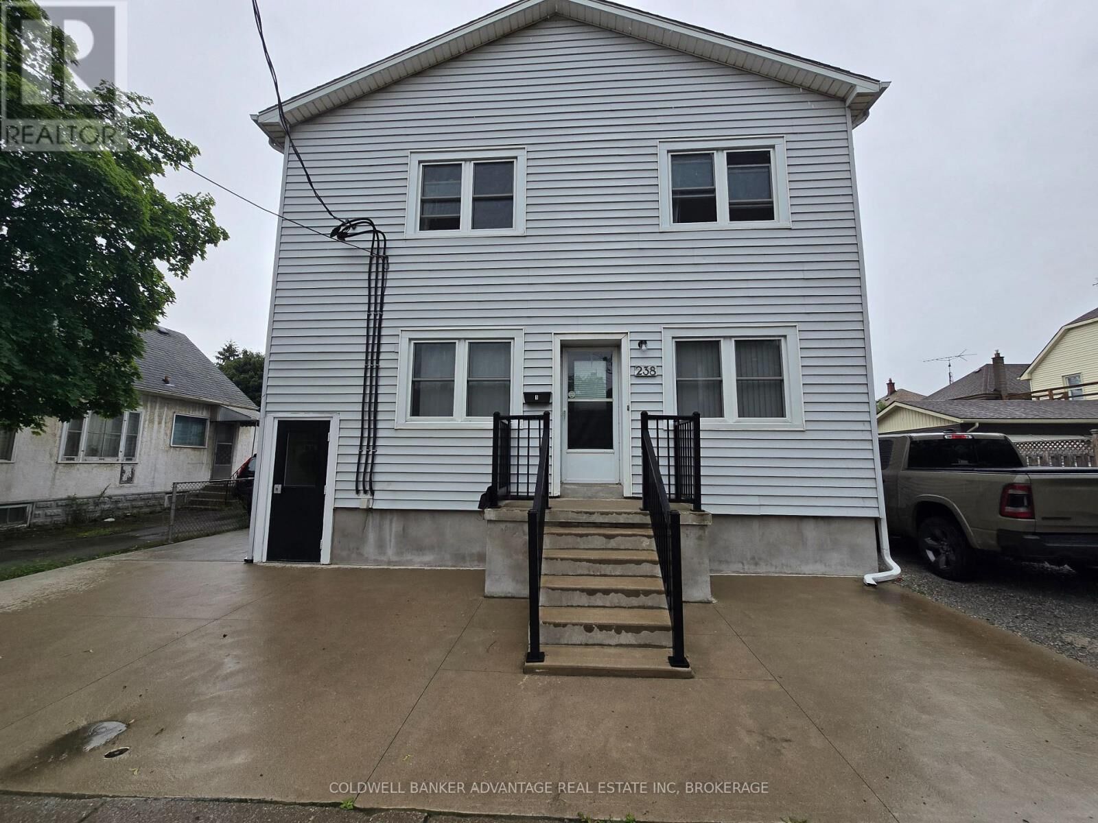 Photo de la propriété:  238 Lincoln Street 1  ON L3B 4M9 