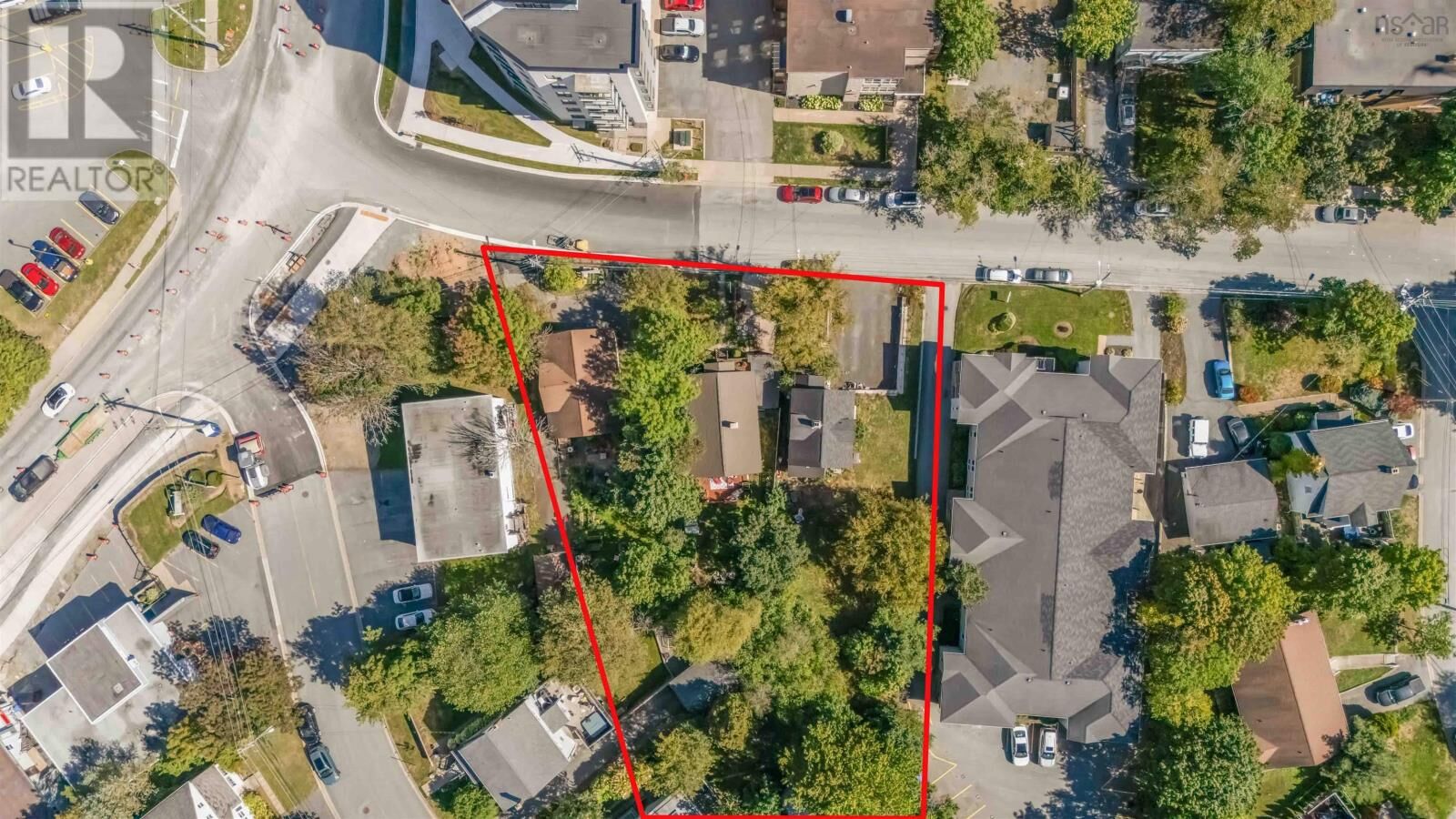 Photo de la propriété:  3342 Westerwald Street  NS B3N 2R7 